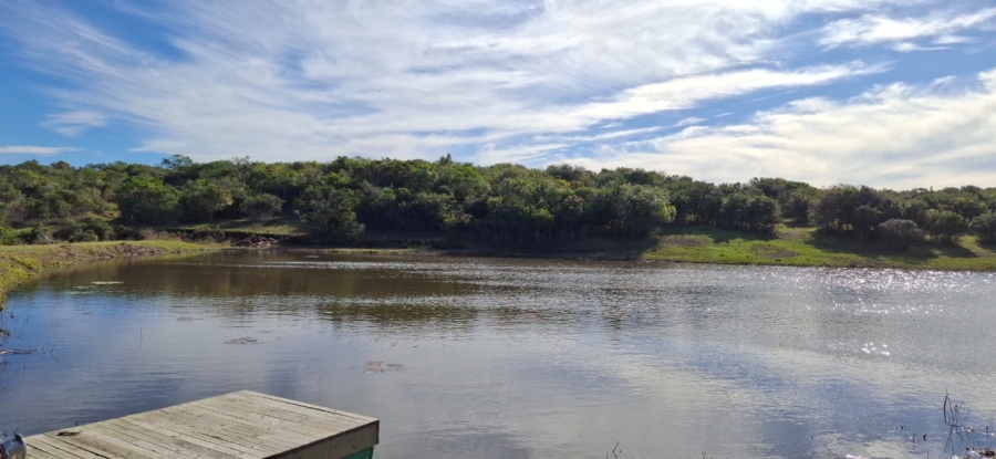 4 Bedroom Property for Sale in Sunrise On Sea Eastern Cape